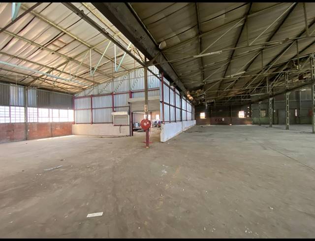 13,000M² WAREHOUSE FOR SALE IN TECHNIKON